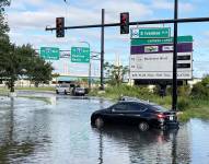 Vista de las inundaciones tras el paso del huracán Ian, en Orlando, Florida (EE.UU.), este 30 de septiembre de 2022.