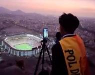Cliven Huamán (Pol Deportes) narra desde un cerro la final de la Copa Libertadores 2025