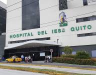Cada vez son más las personas que llegan en busca de ayuda al hospital del IESS Quito Sur.
