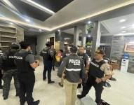 15 personas fueron detenidas en un nuevo operativo contra la red de alias Gerente, cabecilla del grupo Comandos de la Frontera en Ecuador. Sus hijos, ya sentenciados, fueron nuevamente aprehendidos.