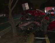 Imagen del daño en un carro tras experimentar un siniestro de tránsito.