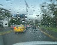 En diferentes zonas de Quito se reportan lluvias y lloviznas, este 31 de marzo de 2025.