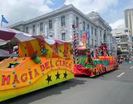 Después de dos años de paralización se celebró en Guayaquil el desfile de Carnaval.