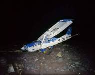 Imagen de la avioneta que sufrió un percance en la provincia de Morona Santiago, este viernes 8 de marzo.