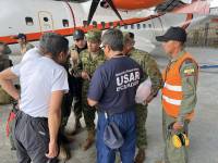 Autoridades planifican las tareas de búsqueda.