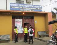 Imagen de la entrada del centro de detención provincial de Manabí.