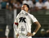 Neymar asegura que su ausencia en la convocatoria de la selección no se debe a su condición física.