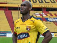 Felipe Caicedo, delantero de BSC.