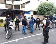 Momento en que el sospechoso fue detenido, en Quito.