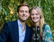 La princesa María Carolina (izq) y su esposo Leopoldo Maduro (der)