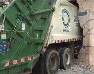 La historia de la familia Quishpe, cuya vivienda fue estrellada por un camión de basura en Guayaquil.