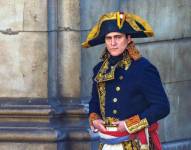 Joaquin Phoenix interpretando a Napoleón Bonaparte.