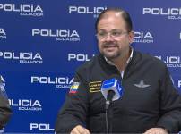 Foto de John Reimberg, ministro del Interior, en la rueda de prensa ocurrida este viernes 24 de octubre sobre la captura de 12 personas implicadas en la fuga de alias Fede de la Penitenciaría del Litoral.