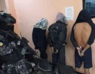 Se cree que todo este armamento iba para el Pabellón 2 de le Penitenciaría del Litoral. Policía Nacional