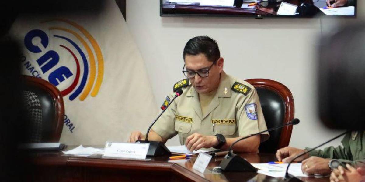 Segunda vuelta Ecuador 2023: 100 mil efectivos de Policía, FF.AA. y emergencias estarán operativos durante los comicios