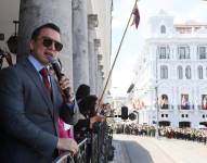 Daniel Noboa en el balcón de Carondelet.