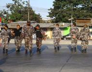 Fuerzas Armadas refuerzan seguridad de las cárceles de Cotopaxi y Guayaquil