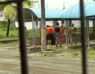 Imagen de presos en un patio de la Penitenciaría del Litoral.