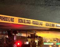 Imagen de una cinta amarilla de escena del crimen en la avenida 25 de Julio en Guayaquil.