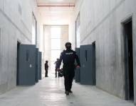 La Cárcel del Encuentro es el emblema del Gobierno de Daniel Noboa, y aunque aún sigue en obras, ya alberga a los 300 presos.