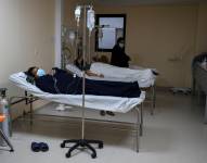 Vista de la unidad de emergencia con pacientes covid-19 del hospital Iess del Sur en Quito (Ecuador, en una fotografía de archivo. EFE/José Jácome