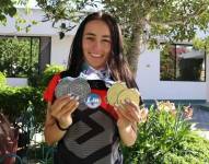 Ana Vivar, ciclista cuencana de 18 años.