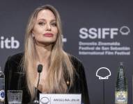 La actriz Angelina Jolie durante la presentación de su película Couture.