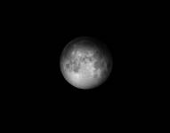 Foto referencial de la Luna.