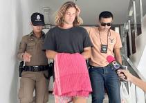Fotografía de archivo del español Daniel Sancho tras ser detenido por la policía de Tailandia.