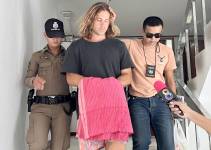 Fotografía de archivo del español Daniel Sancho tras ser detenido por la policía de Tailandia.