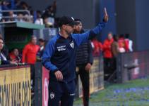 El entrenador de Independiente del Valle, Javier Rabanal, en el partido ante Liga de Quito
