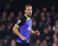 Harry Kane, delantero inglés del Tottenham, durante el cotejo de Premier League ante Fulham.