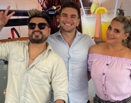 Álex Pluas, Carlos Scavone y Sovía Caiche.