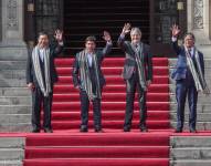 Los mandatarios Luis Arce, Pedro Castillo, Guillermo Lasso y Gustavo Petro saludan al inicio de la reunión.