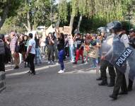 Varios ciudadanos se aglomeraron en las inmediaciones de la Gobernación de Imbabura y el parque Pedro Moncayo para marchar y expresar su descontento por la eliminación del subsidio al diésel.
