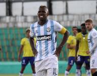 Pool Gavilánez defiende a Miller Bolaños.