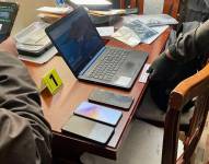 Dos casos de corrupción ligados a agencias de tránsito se registraron en Quito y Manta.
