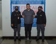 El estadounidense también contrató un investigador privado para que la siguiera y le informara sobre sus movimientos.