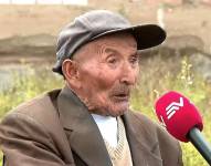 Manuelito, 'El Policía de Barrio'