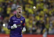 Javier Burrai en un partido con Barcelona SC