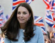 Kate Middleton, también conocida como Catalina, princesa de Gales, es la esposa del príncipe Guillermo, heredero al trono británico.