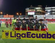 Jugadores de El Nacional previo al partido ante Deportivo cuenca por la sexta fecha segundo hexagonal de la LigaPro