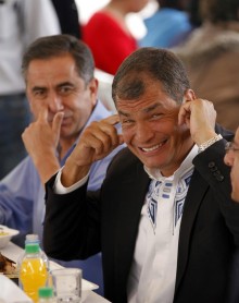 Correa pide a los quiteños apoyar la reelección de Augusto Barrera