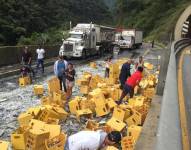 El hecho ocasionó un poco de tráfico vehicular, pero finalmente los agentes lograron rehabilitar el tránsito con total normalidad.