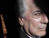 Fotografía de archivo, tomada en julio de 2007, del escritor peruano Mario Vargas Llosa, en Madrid (España). EFE/Emilio Naranjo