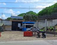 La policía baraja la supuesta coincidencia de que los dos reos se habrían suicidado.