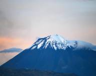 Volcán Tungurahua ubicado en la provincia del mismo nombre en Ecuador.