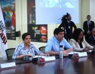 Rueda de prensa en el ECU 911. Ministra de Gobierno