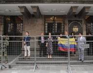 Verónica Abad en los exteriores de la Vicepresidencia.