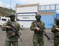 Las masacres y la crisis sanitaria persisten en cárceles militarizadas